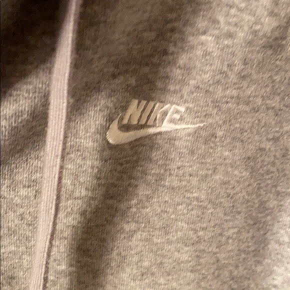 ❌SOLD❌Nike zip up sweatshirt - Picture 2 of 5